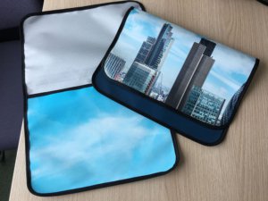 Bayer AG Recycling Upcycling Tasche aus Banner
