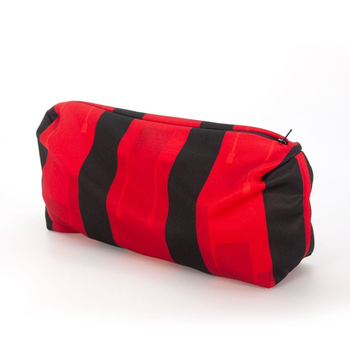 COMEBAGS_Kulturbeutel aus Trikots-00007 Kulturtasche aus Fussball Trikot furch Recycling Upcycling