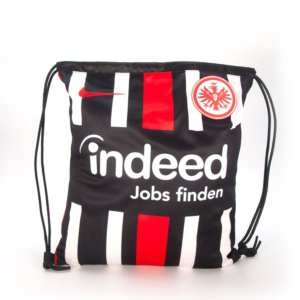 Turnbeutel aus Fussball Trikot furch Recycling Upcycling