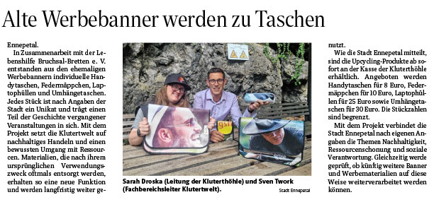Ennepetal-Alte-Werbebanner-werden-zu-Taschen
